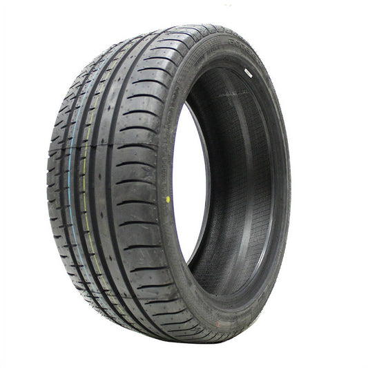 Accelera Phi 245/35-22 97 Y