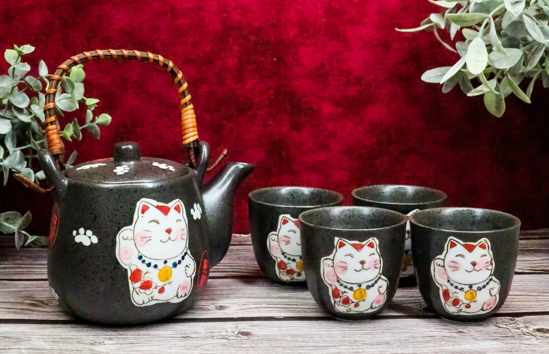 Ebros Japanese Maneki Neko Cat Black Tea Set Pot and Cups Serves 4 Ceramic Decor