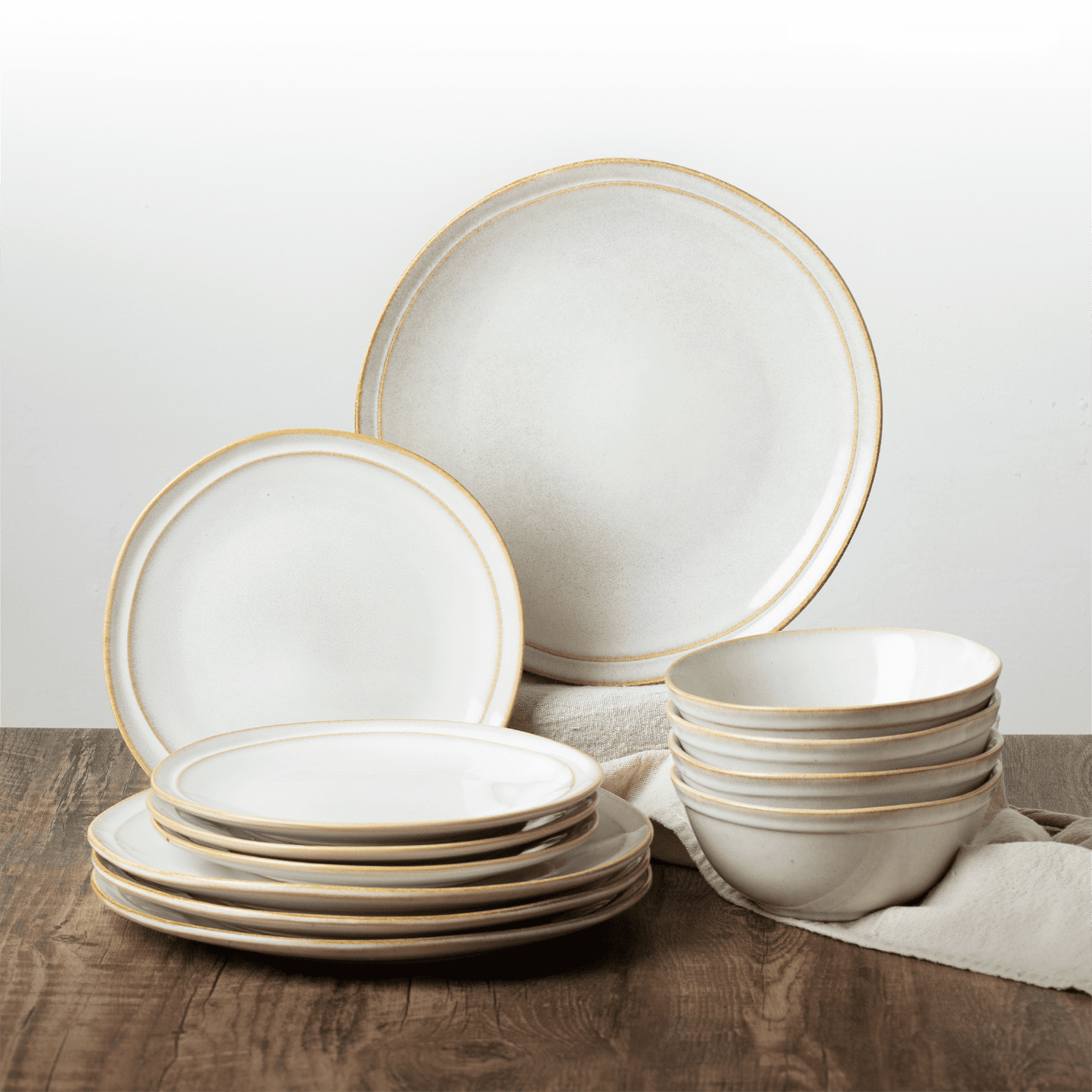 Famiware Aegean 12-Piece Stoneware Dinnerware Set, Plates and Bowls Set for 4, Cappuccino White