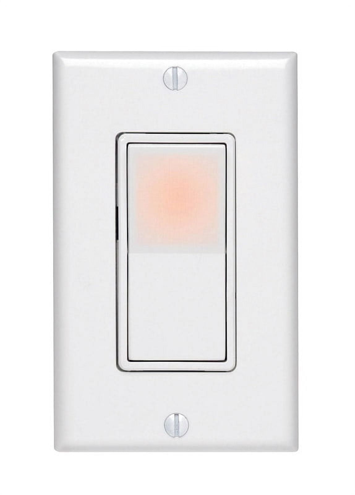 Leviton C22-05672-00W Illuminated Switch W/Wallplate, 15 Amp, White