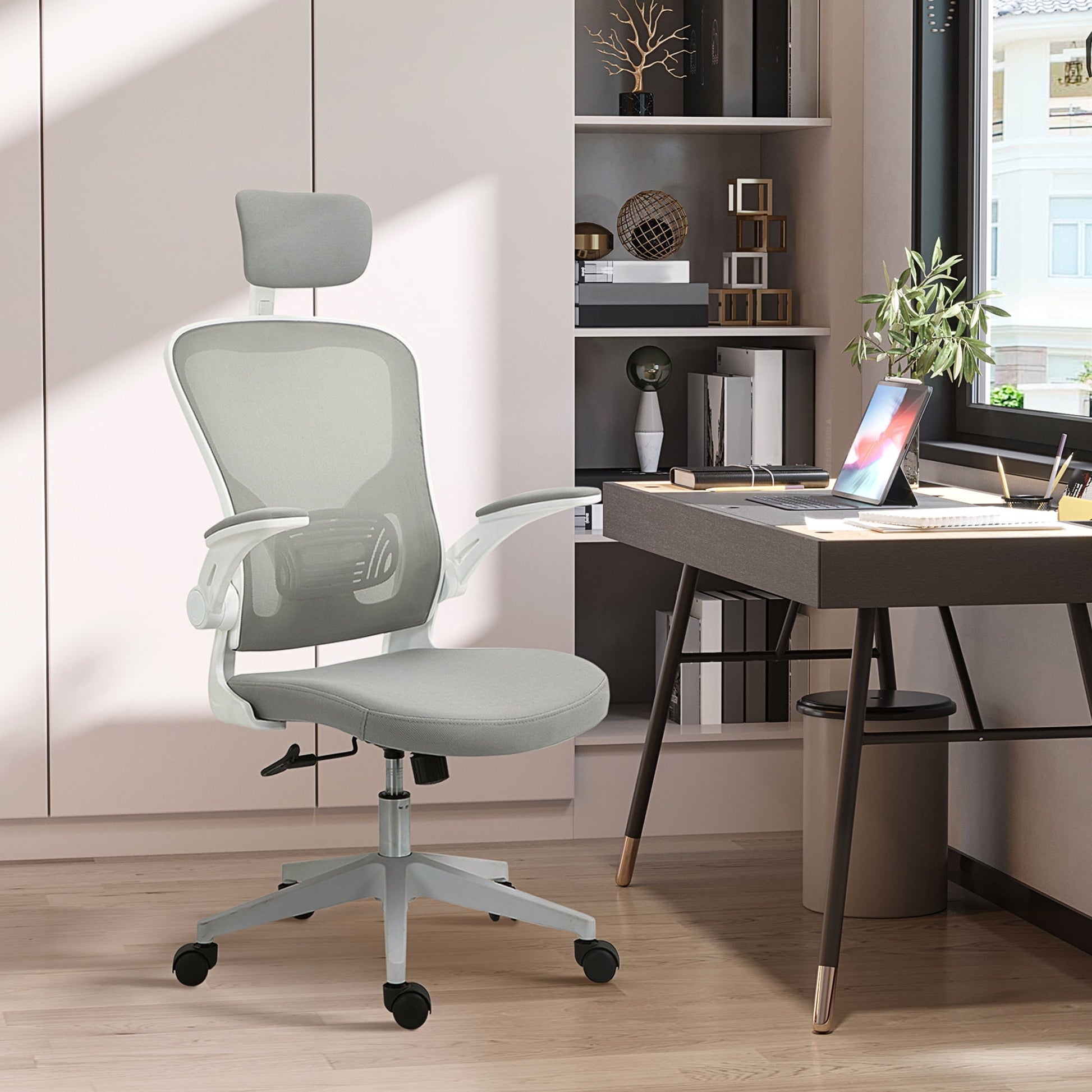 Vinsetto High Back Mesh Chair, Home Office Task Computer Chair with Adjustable Height, Lumbar Back Support, Headrest, and Arms, Gray